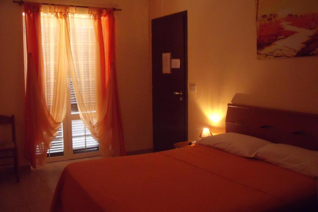 B&B Giorgia Airport ฟิวมิชีโน ภายนอก รูปภาพ